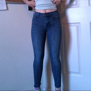 Skinny jeans